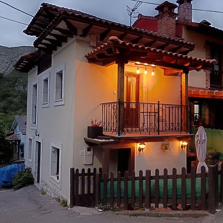 El Cantón Cangas de Onís Exterior foto